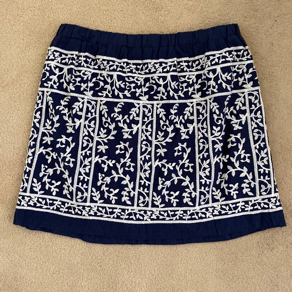 Cute Embroidered Navy and White Skirt